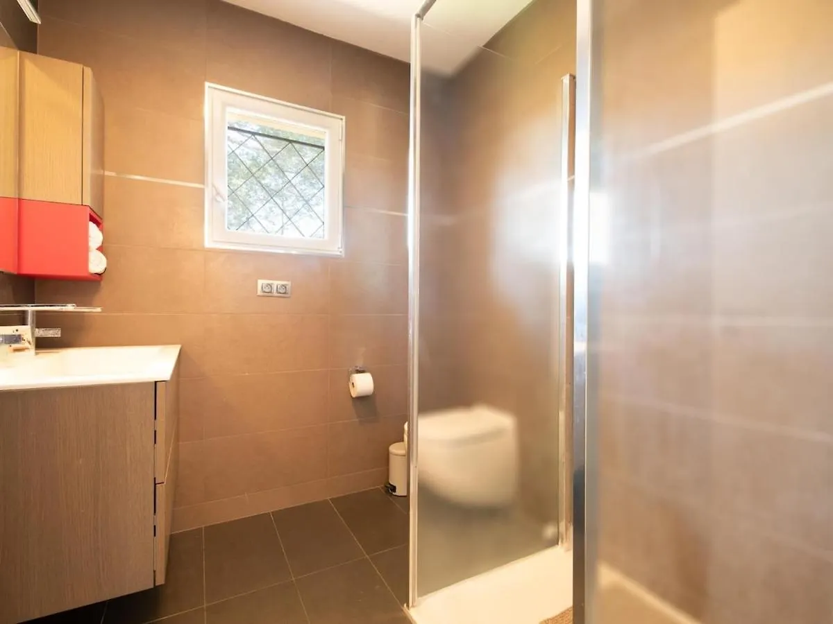 115M2 Avec Un Apercu Mer Et Proche Du Centre Saint-Raphaël
