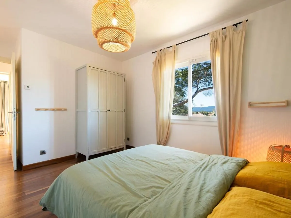 115M2 Avec Un Apercu Mer Et Proche Du Centre Saint-Raphaël 公寓