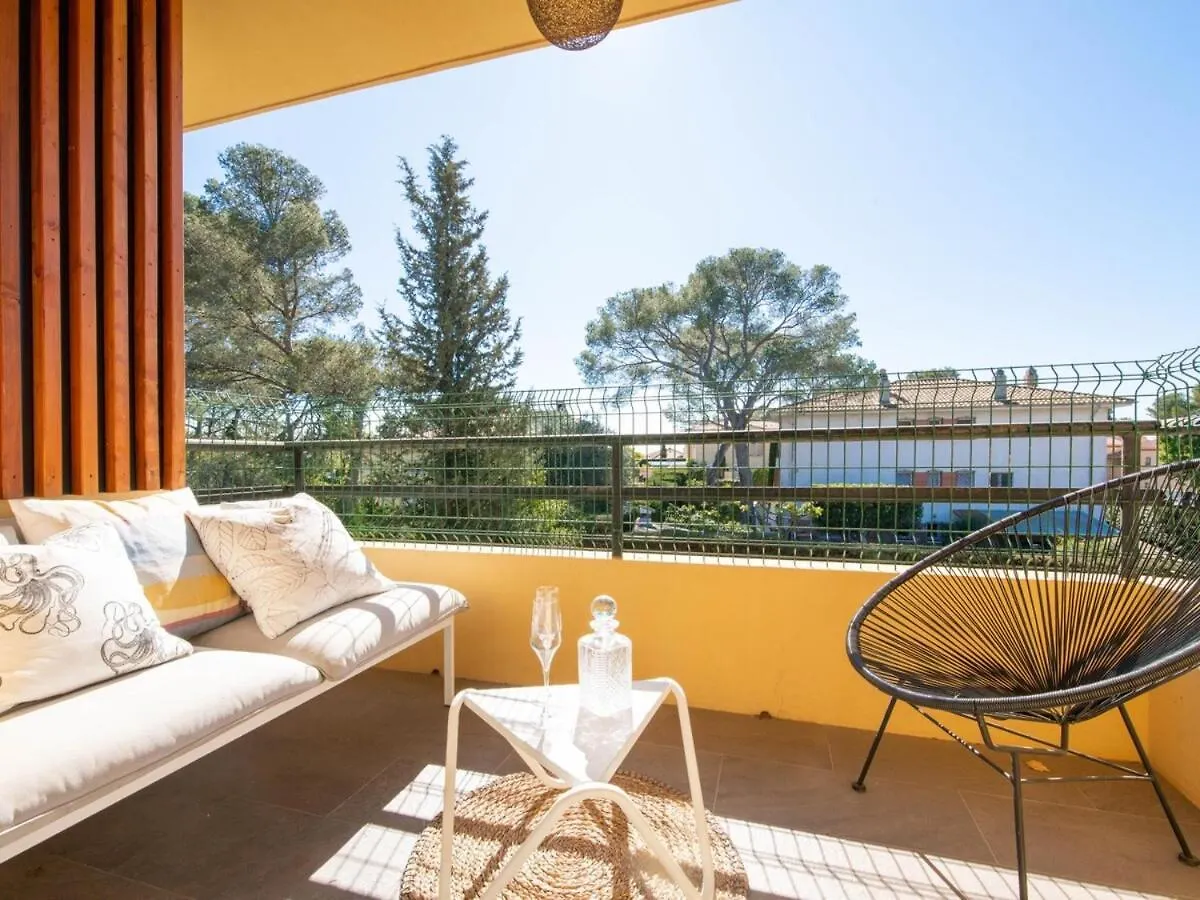 公寓 115M2 Avec Un Apercu Mer Et Proche Du Centre Saint-Raphaël